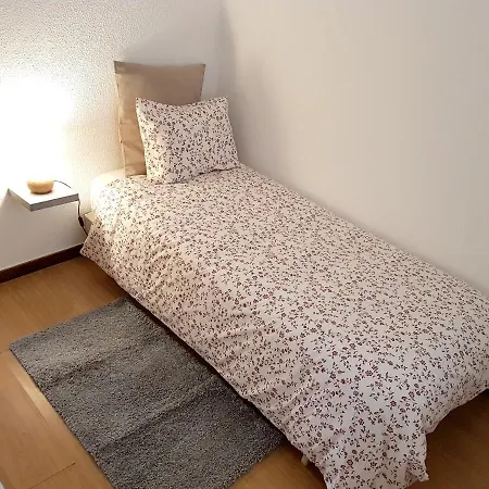 Апартаменты With 2 Bedrooms In With Furnished Terrace And Wifi 11 Km From The Beach *