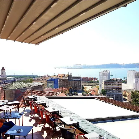 Апартаменты With 2 Bedrooms In With Furnished Terrace And Wifi 11 Km From The Beach Алмада